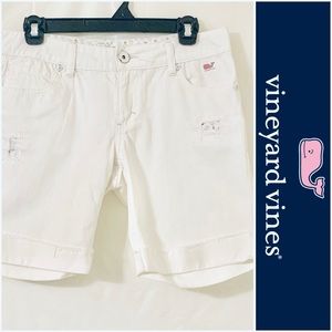 Vineyard Vines White Shorts